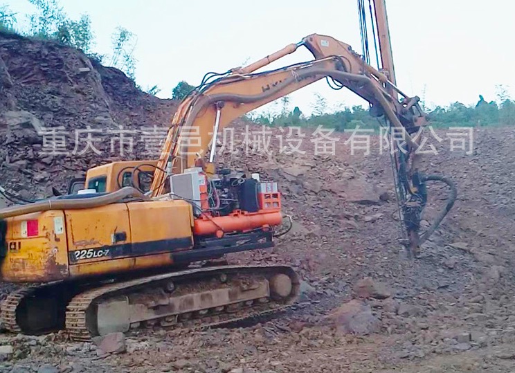 挖鑽機
